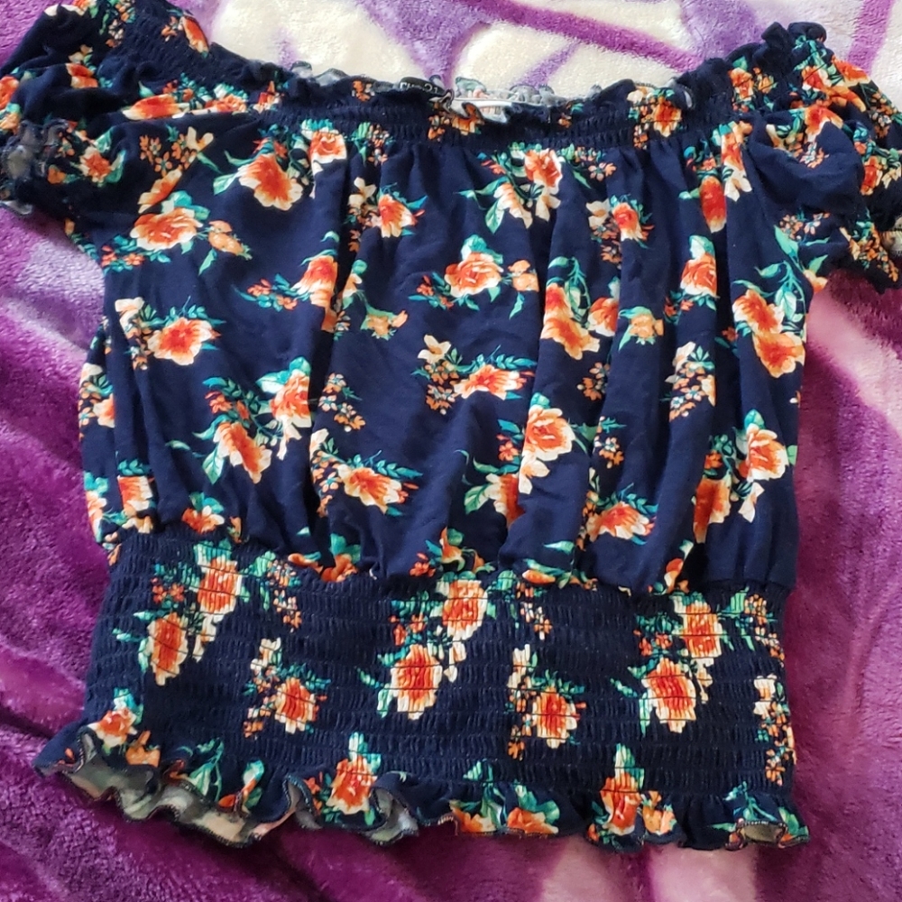 Cropped off the shoulder shirt